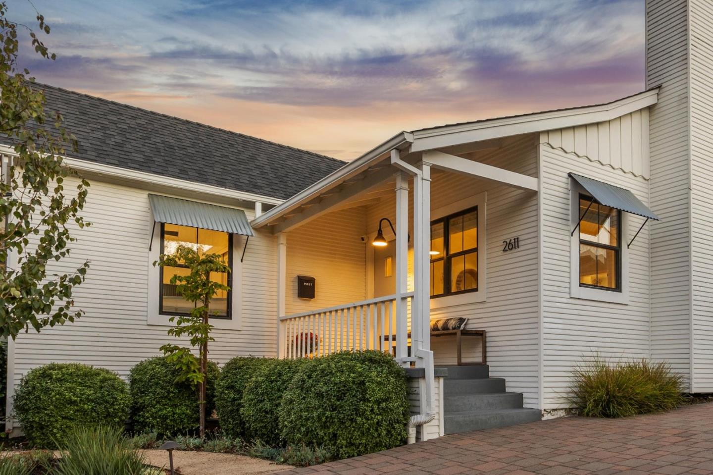 2611 Thornhill Drive