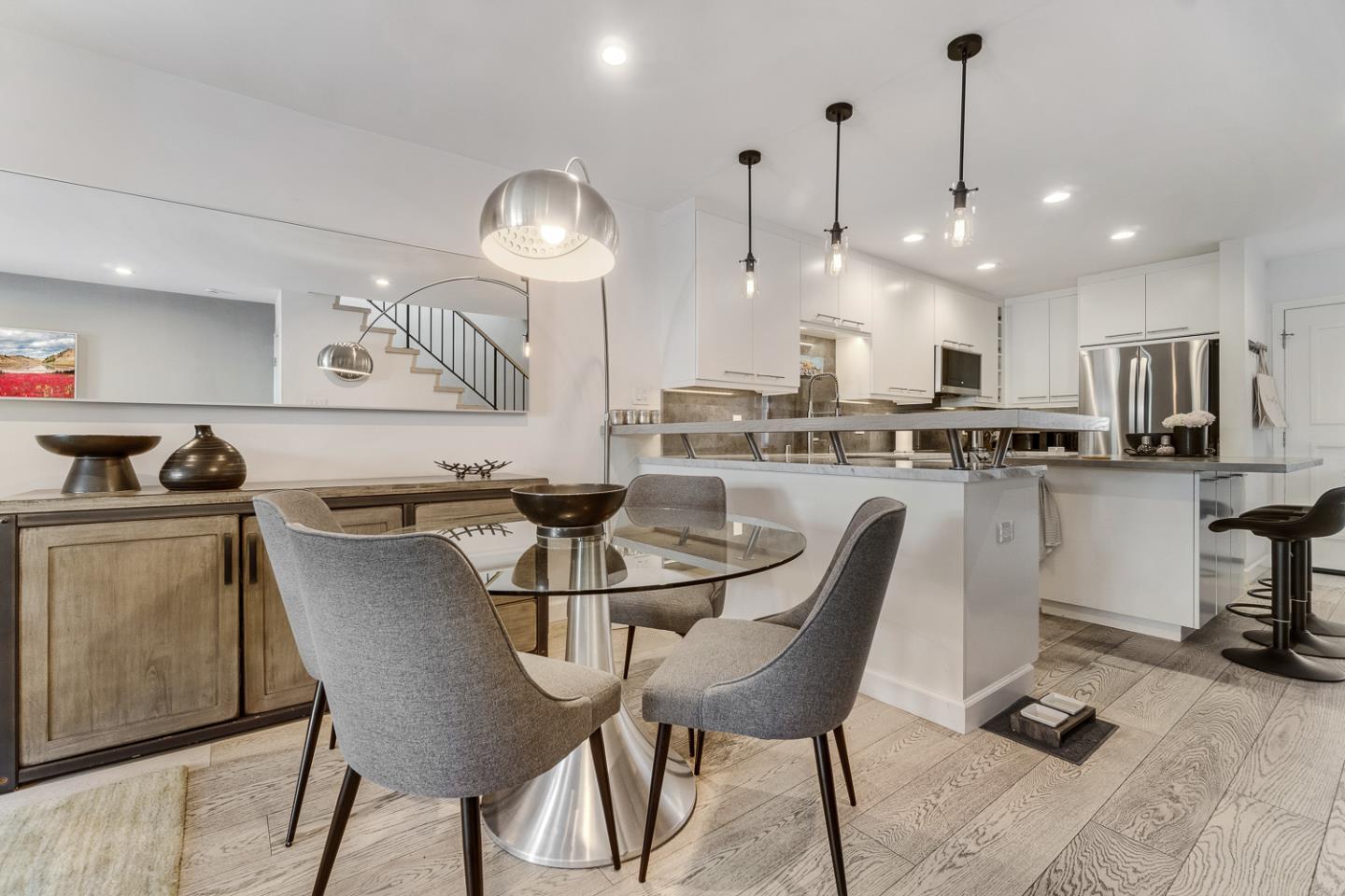 808 North Delaware Street