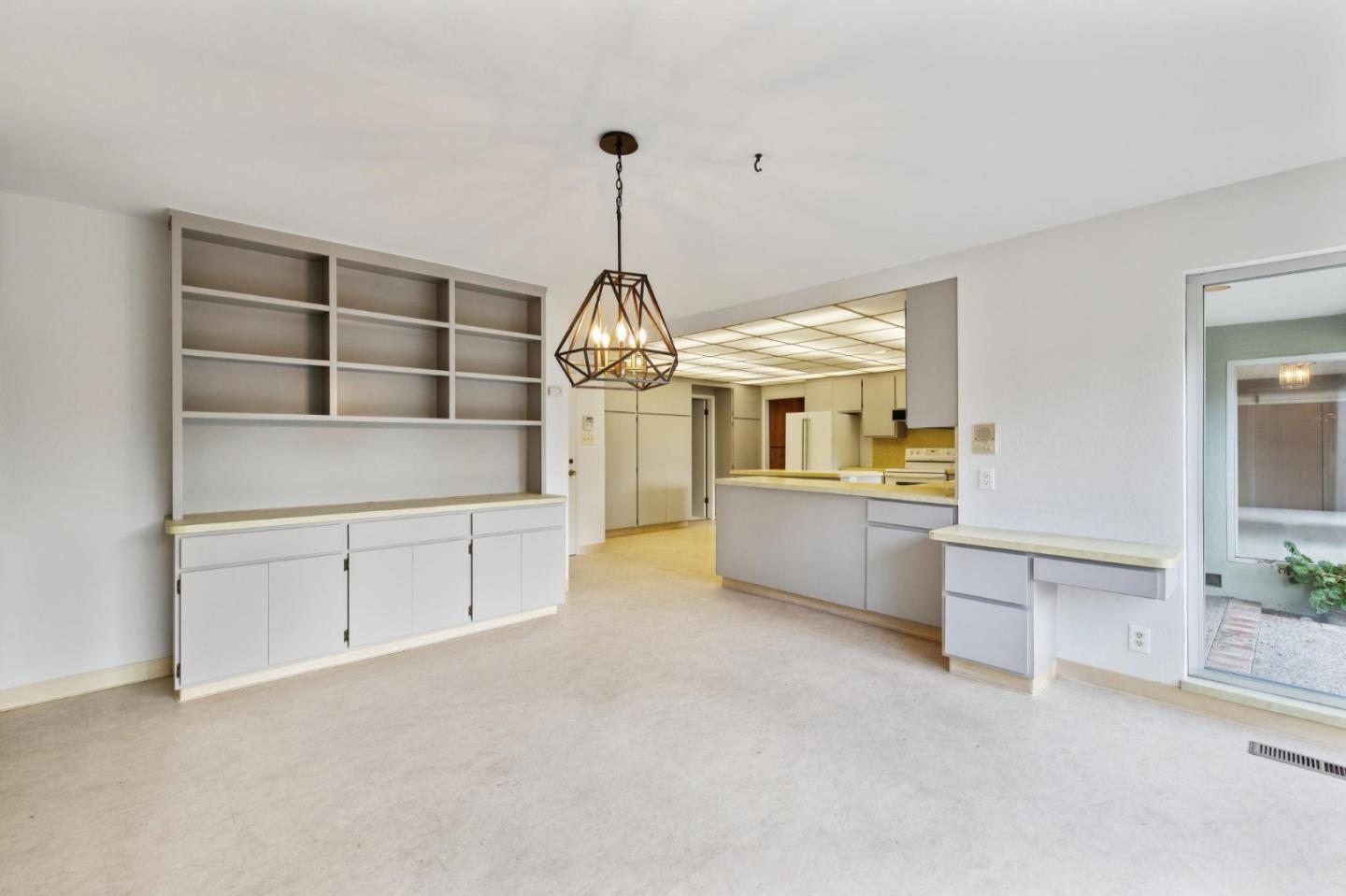 57 Fairview Avenue