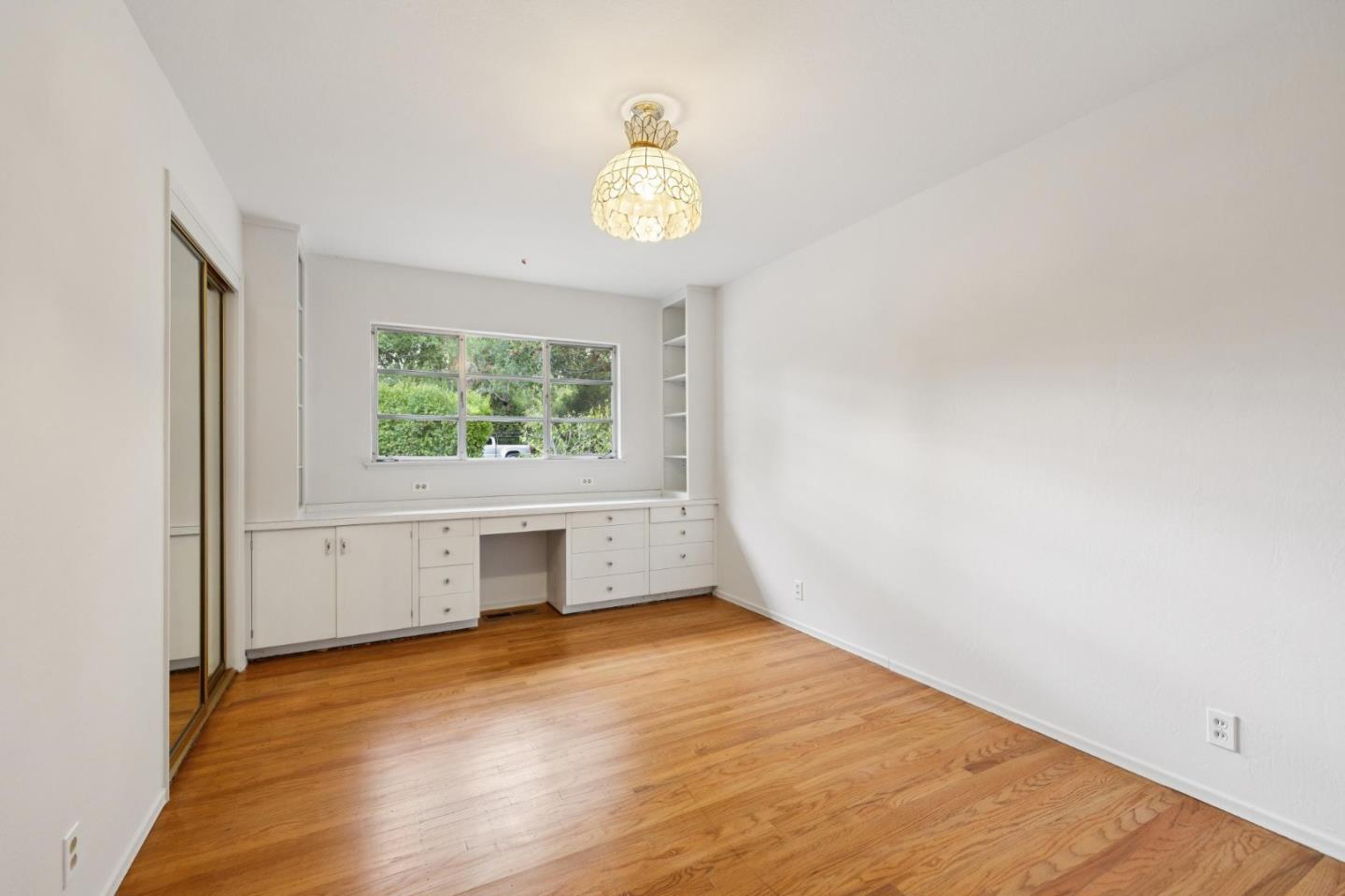 57 Fairview Avenue