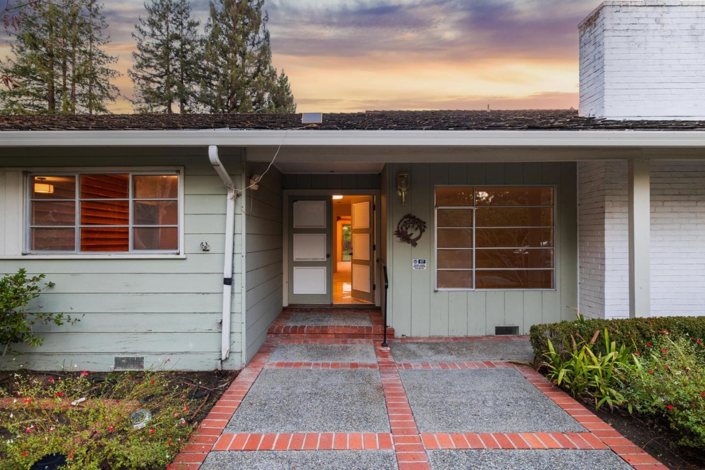 57 Fairview Avenue