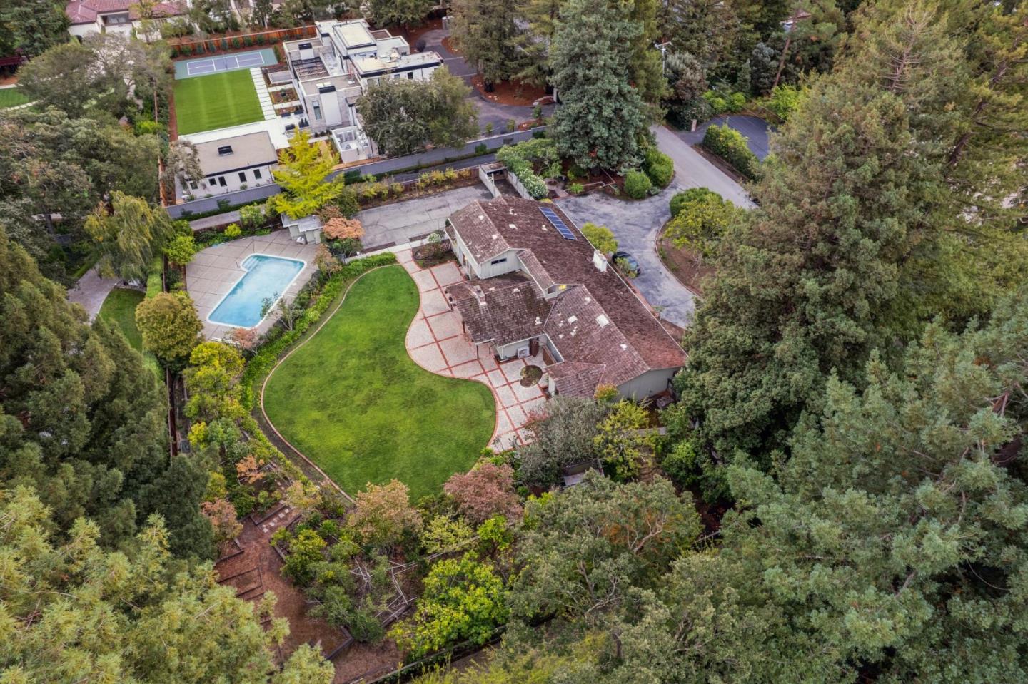 57 Fairview Avenue