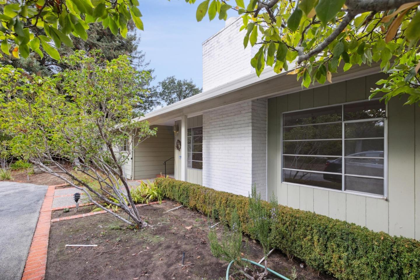57 Fairview Avenue