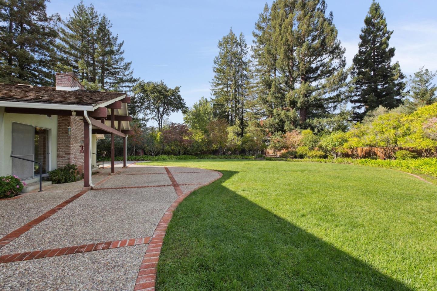 57 Fairview Avenue