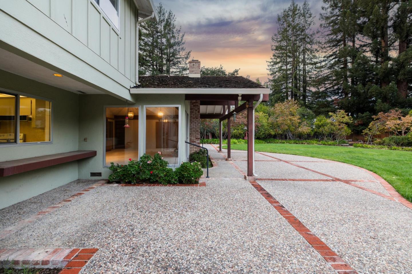 57 Fairview Avenue