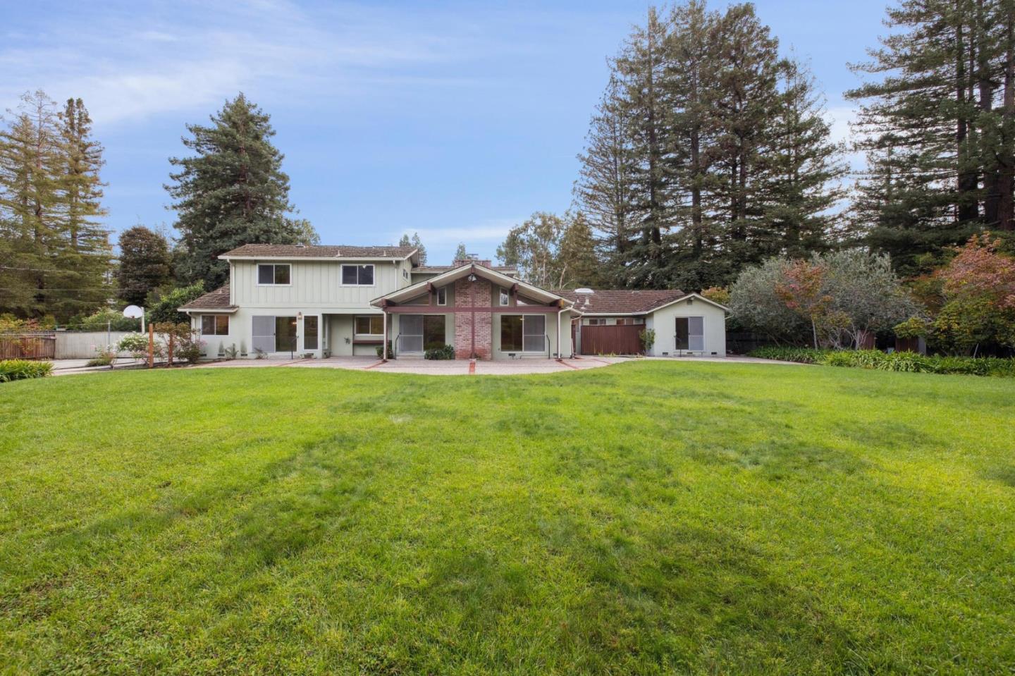 57 Fairview Avenue