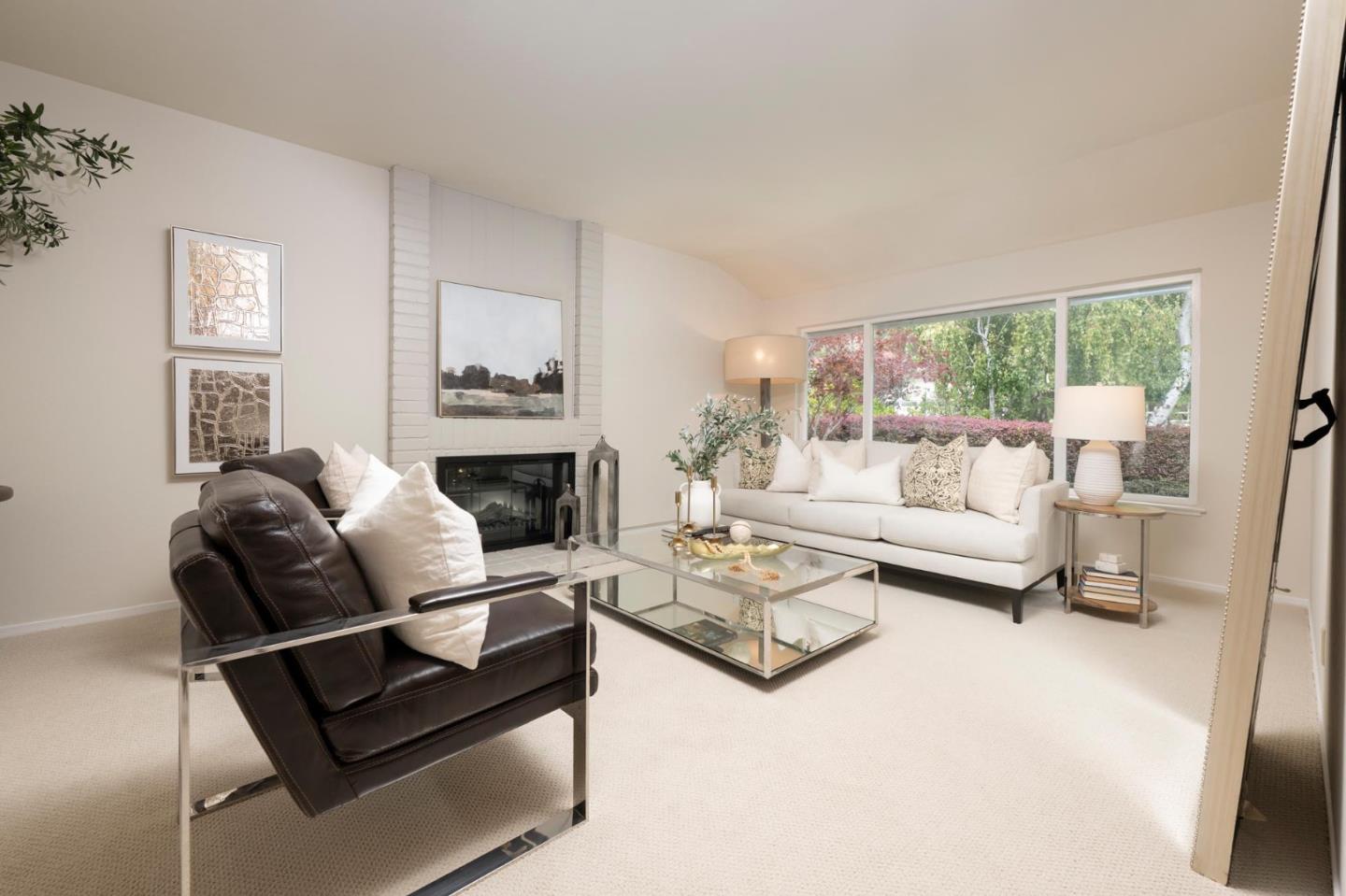 1712 Los Altos Drive