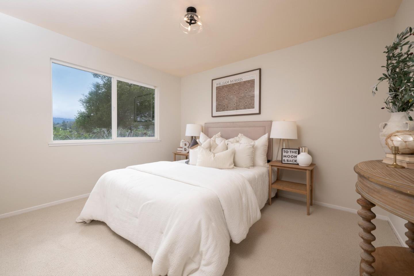 1712 Los Altos Drive