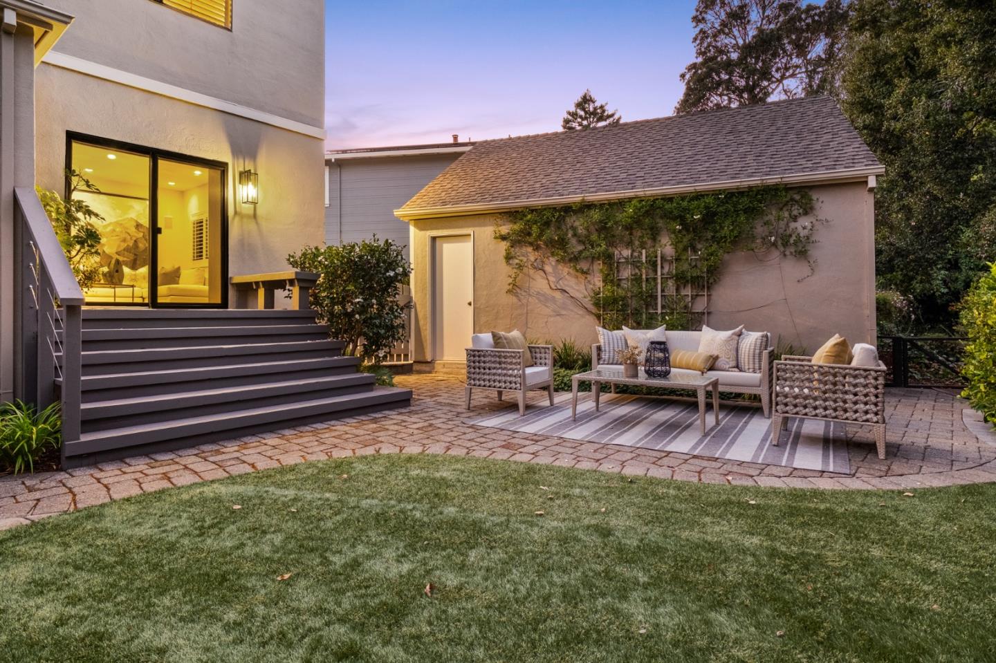 1568 Columbus Avenue