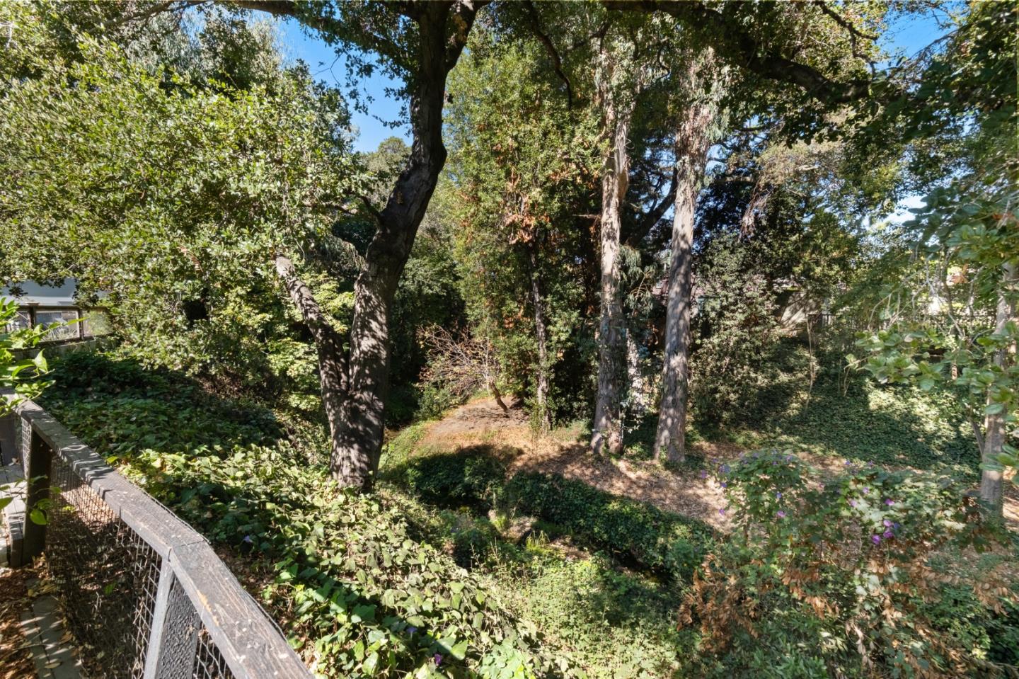 1568 Columbus Avenue