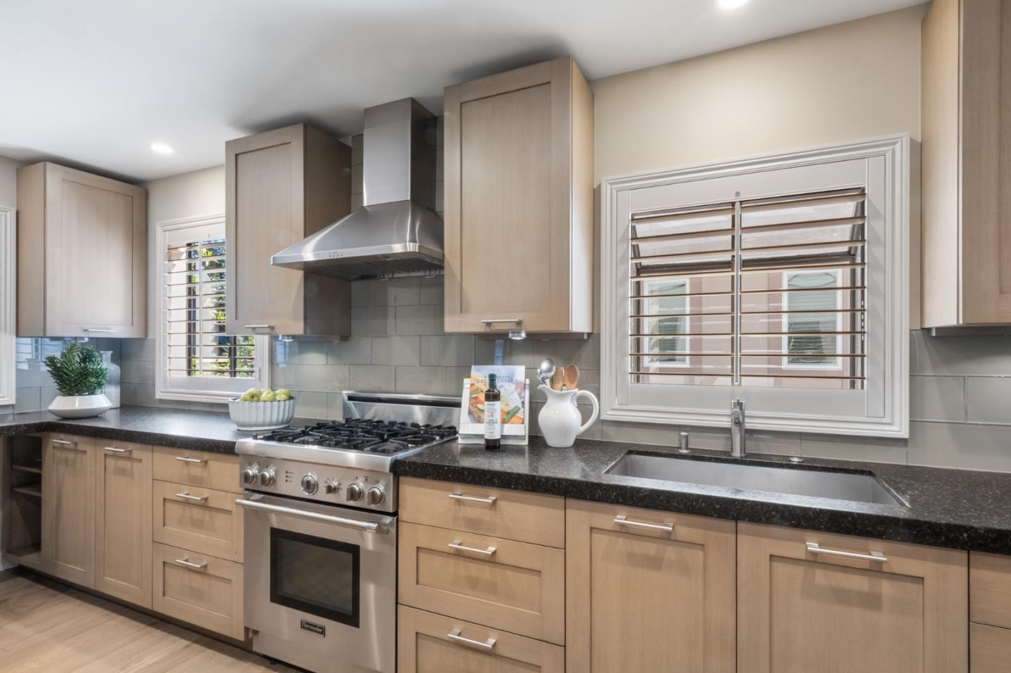 1568 Columbus Avenue