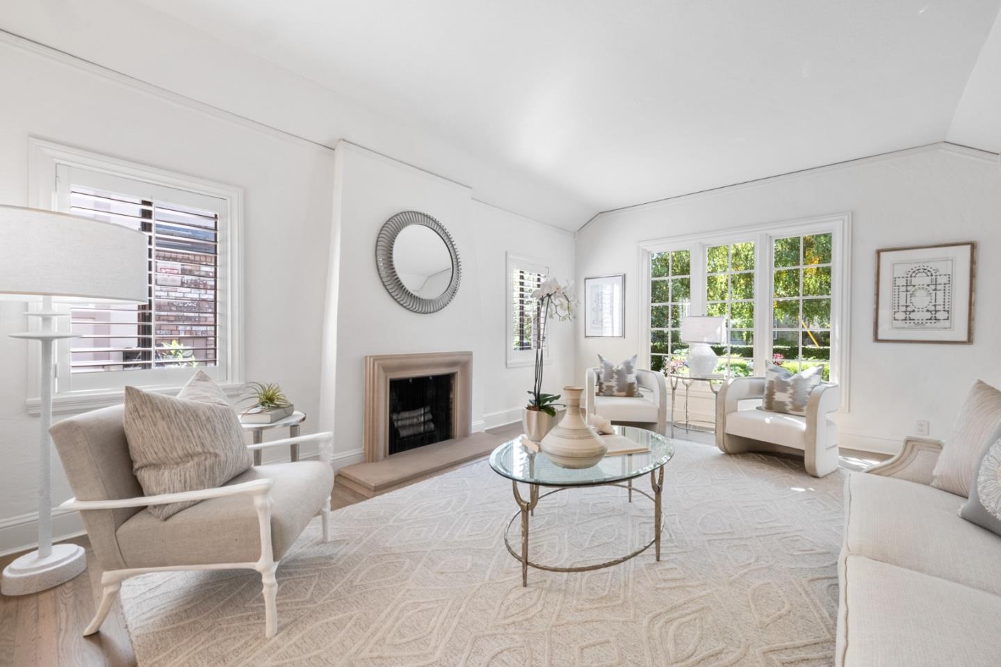 1568 Columbus Avenue