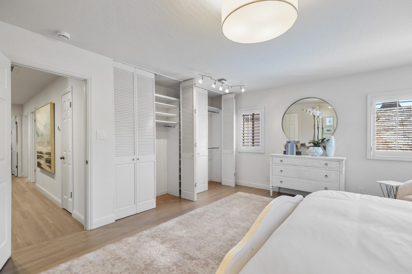 1568 Columbus Avenue