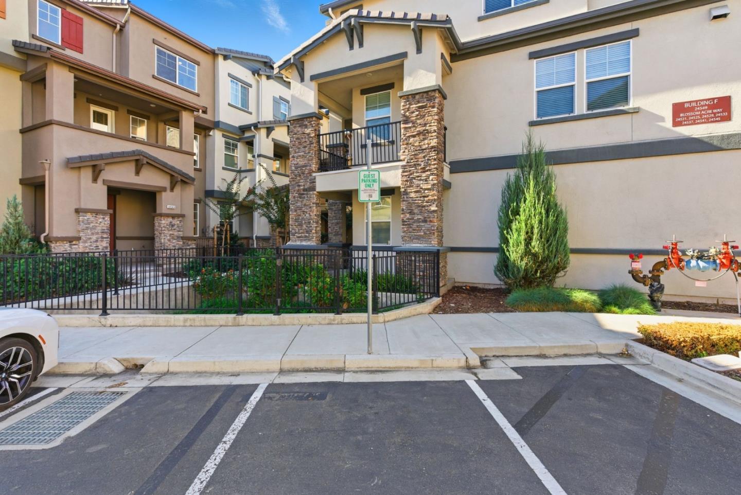 24548 Autumn Mist Way