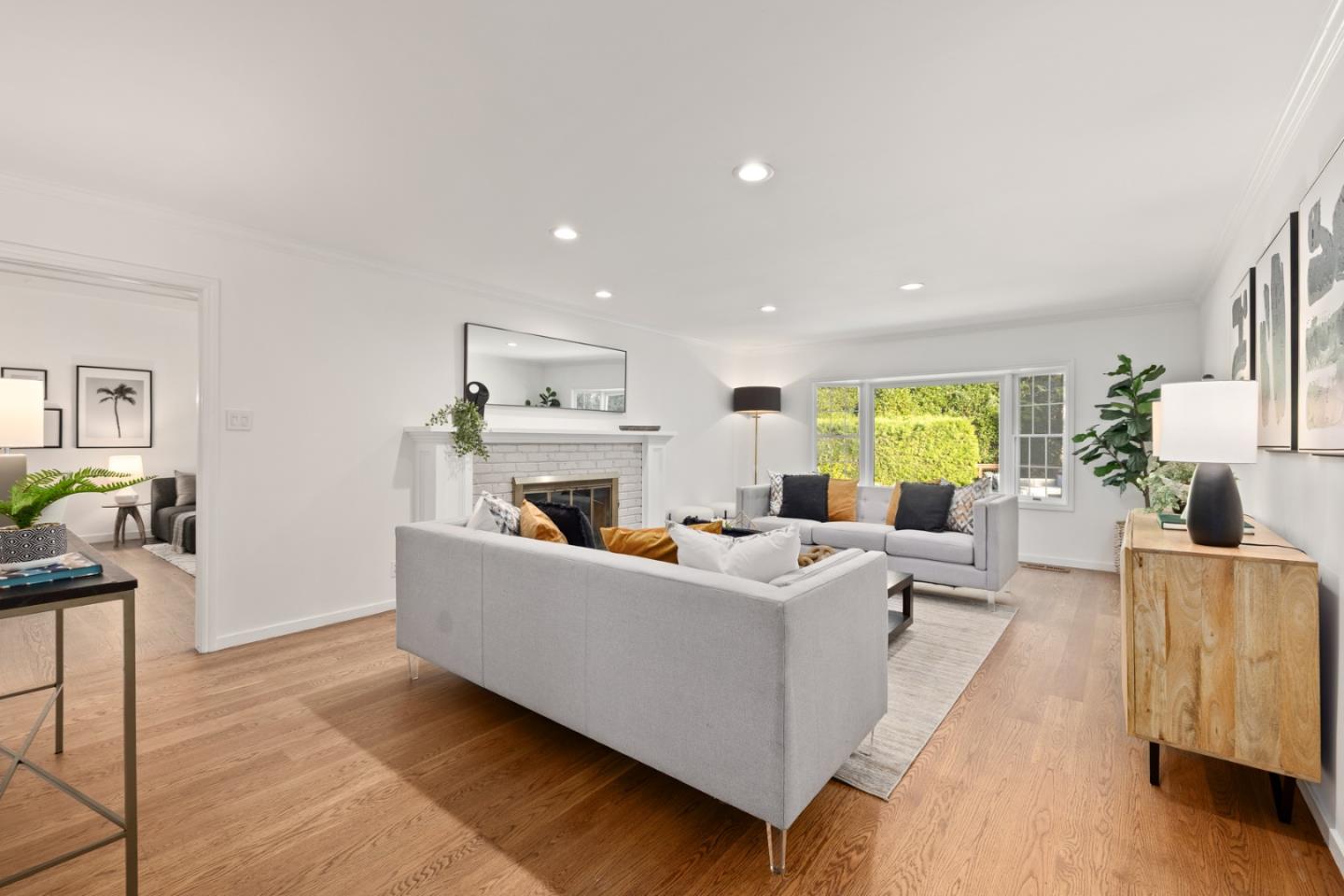 3611 Kingridge Drive