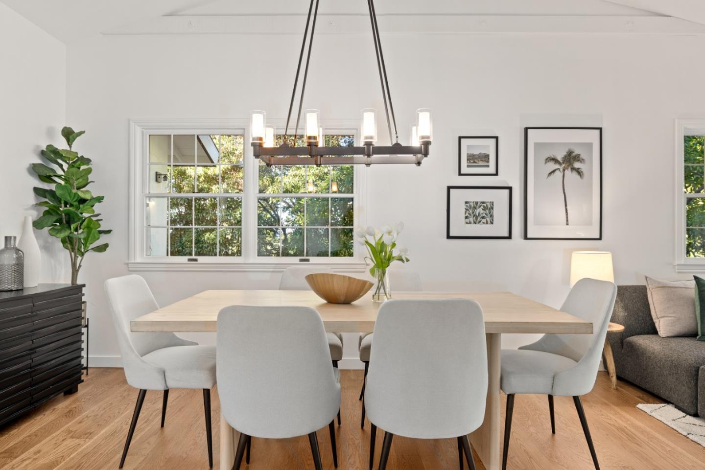 3611 Kingridge Drive