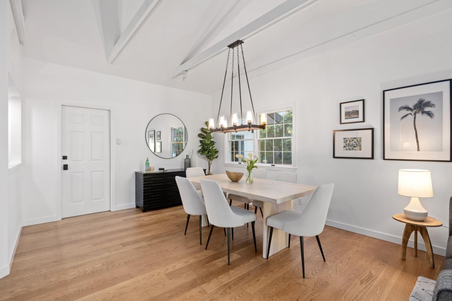 3611 Kingridge Drive