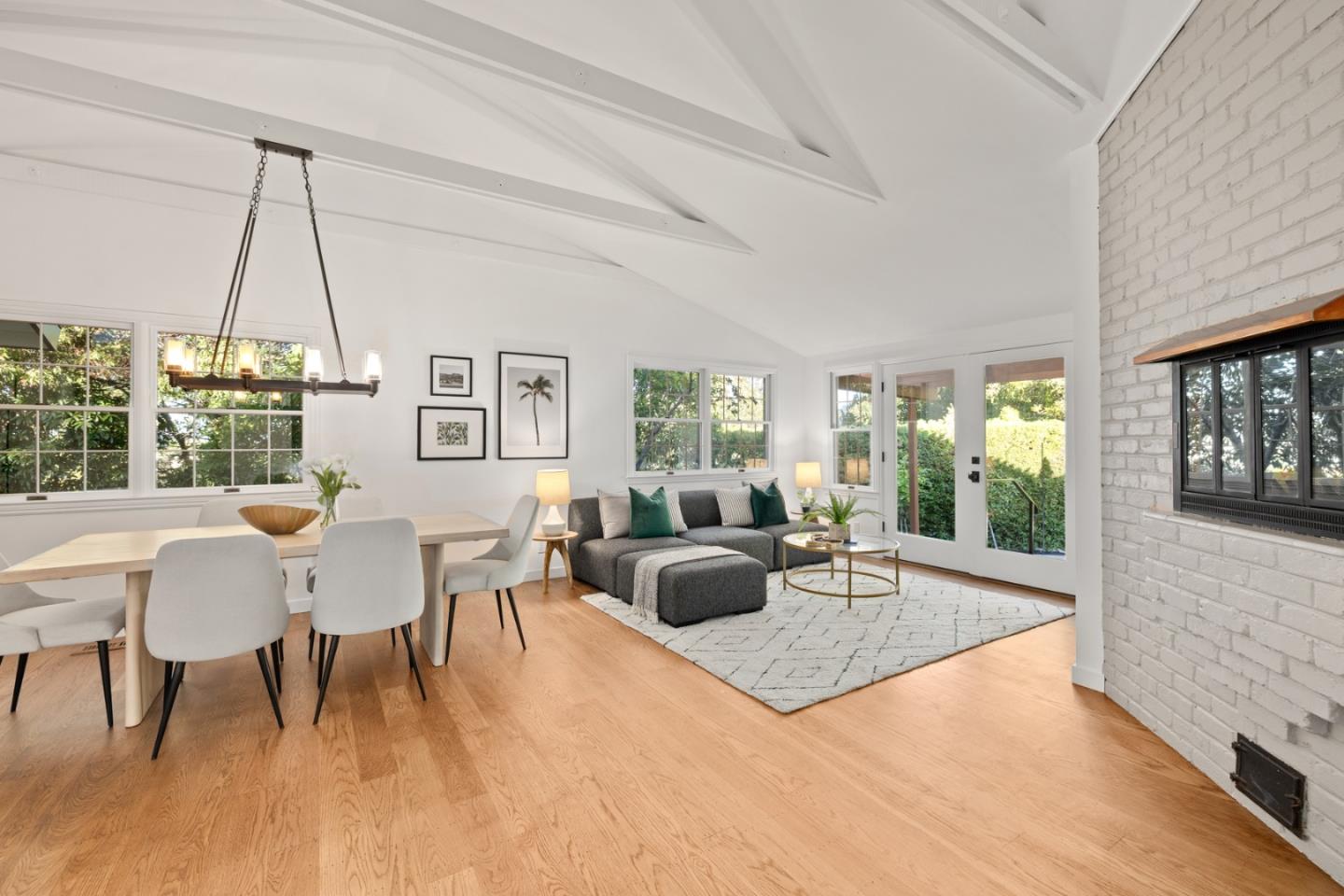 3611 Kingridge Drive