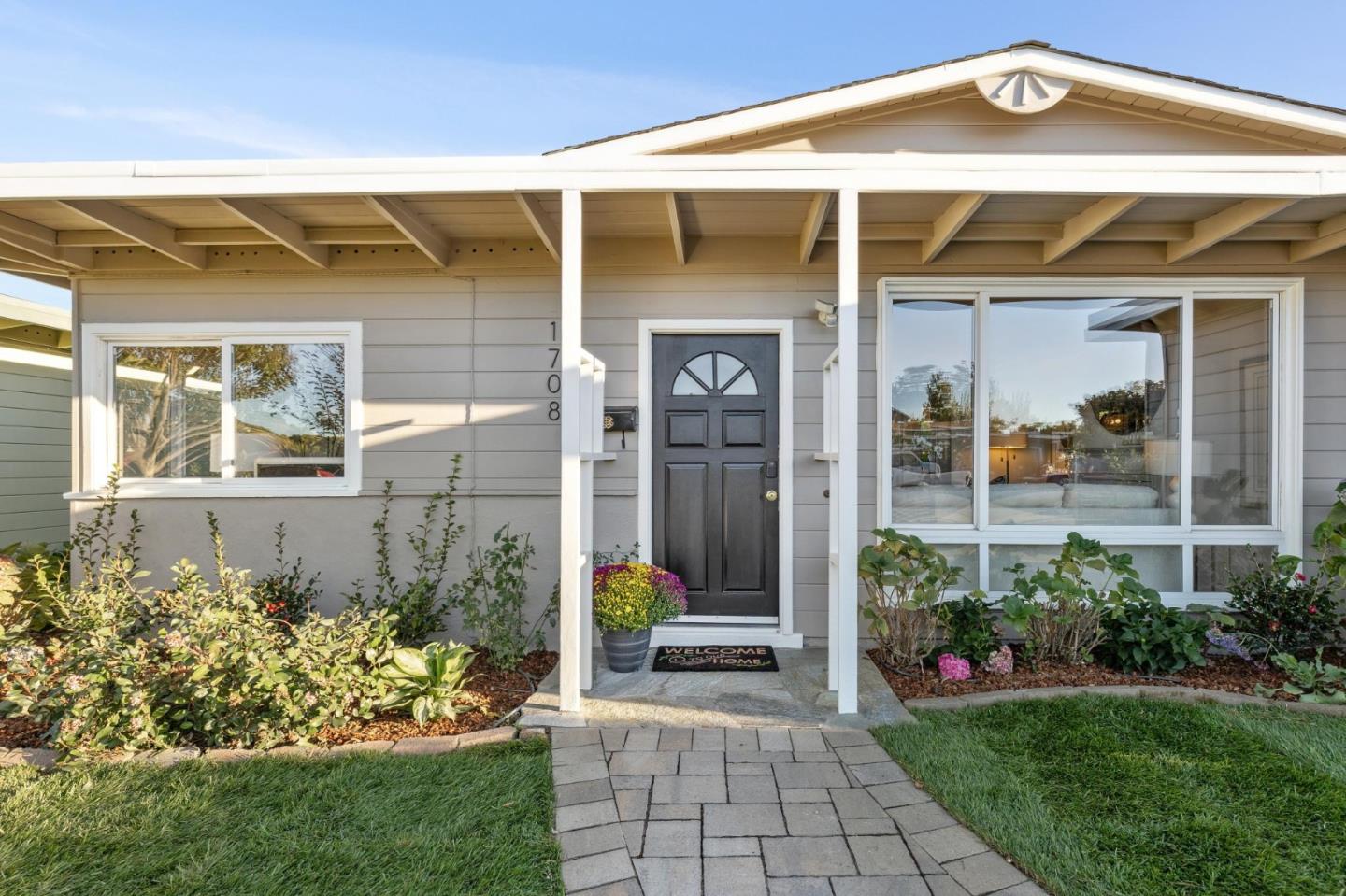 1708 Newbridge Avenue