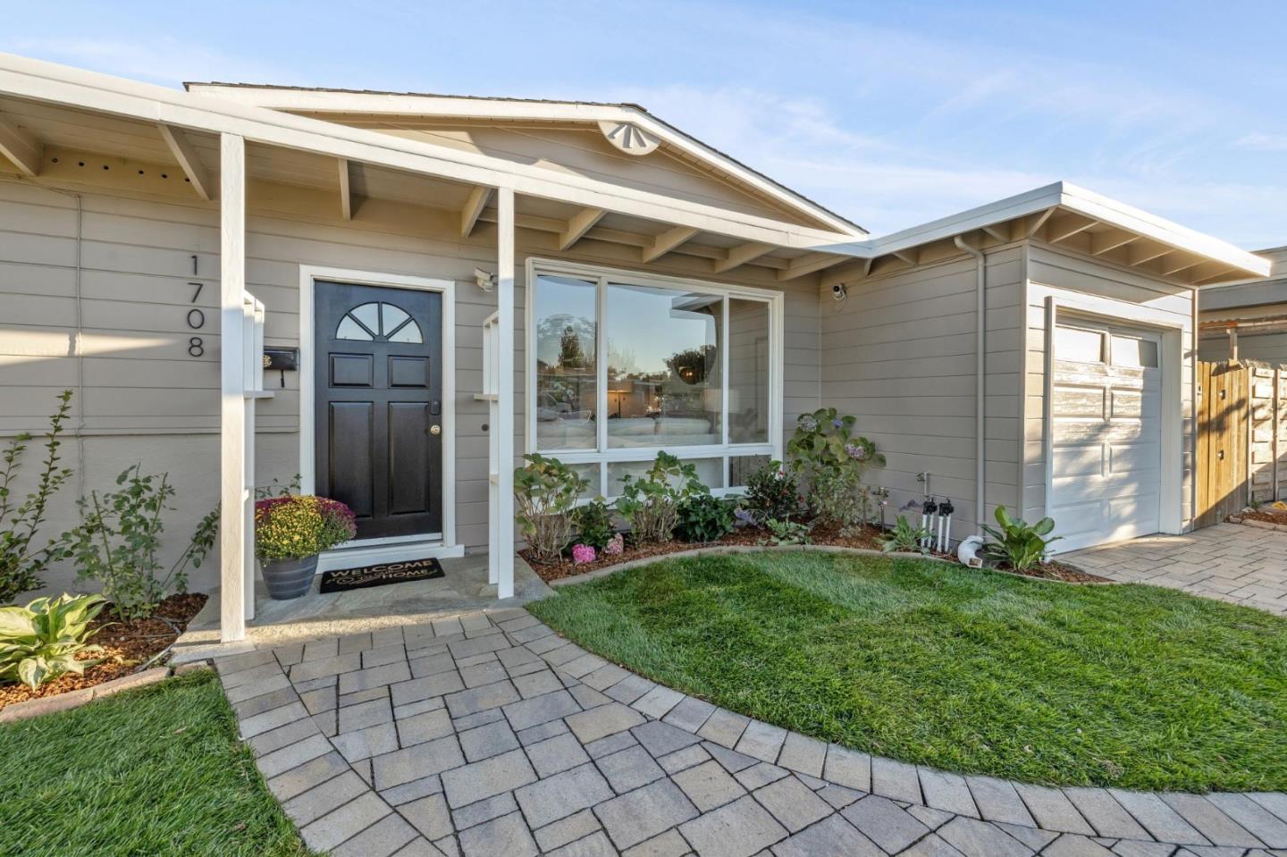 1708 Newbridge Avenue