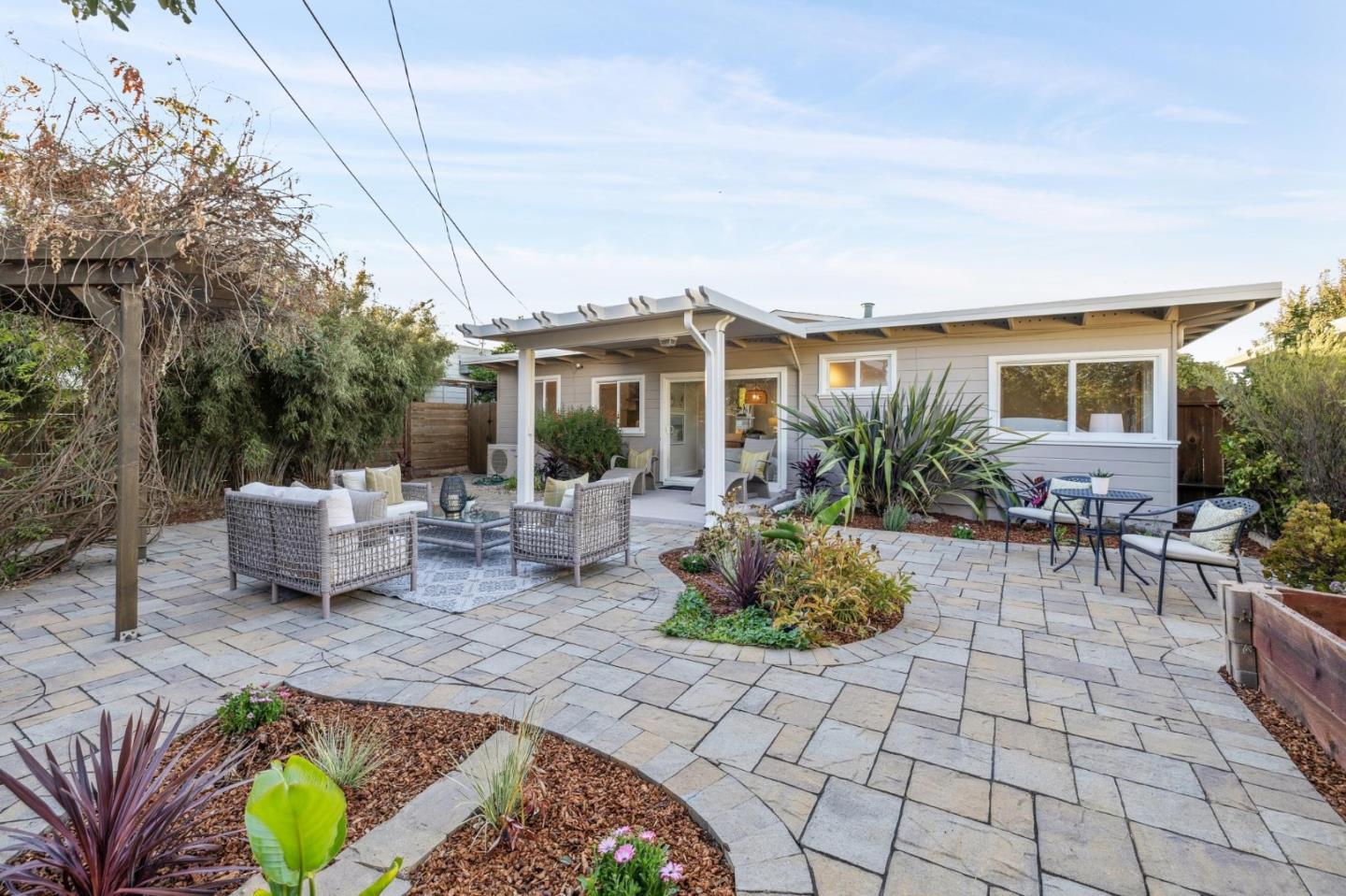 1708 Newbridge Avenue