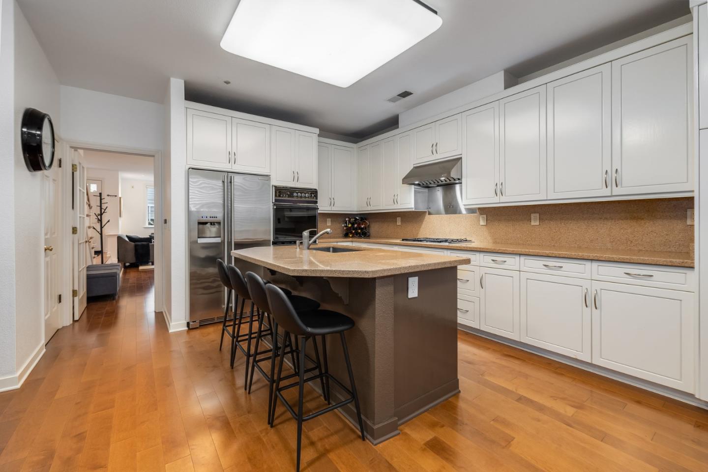 3421 El Camino Real 11