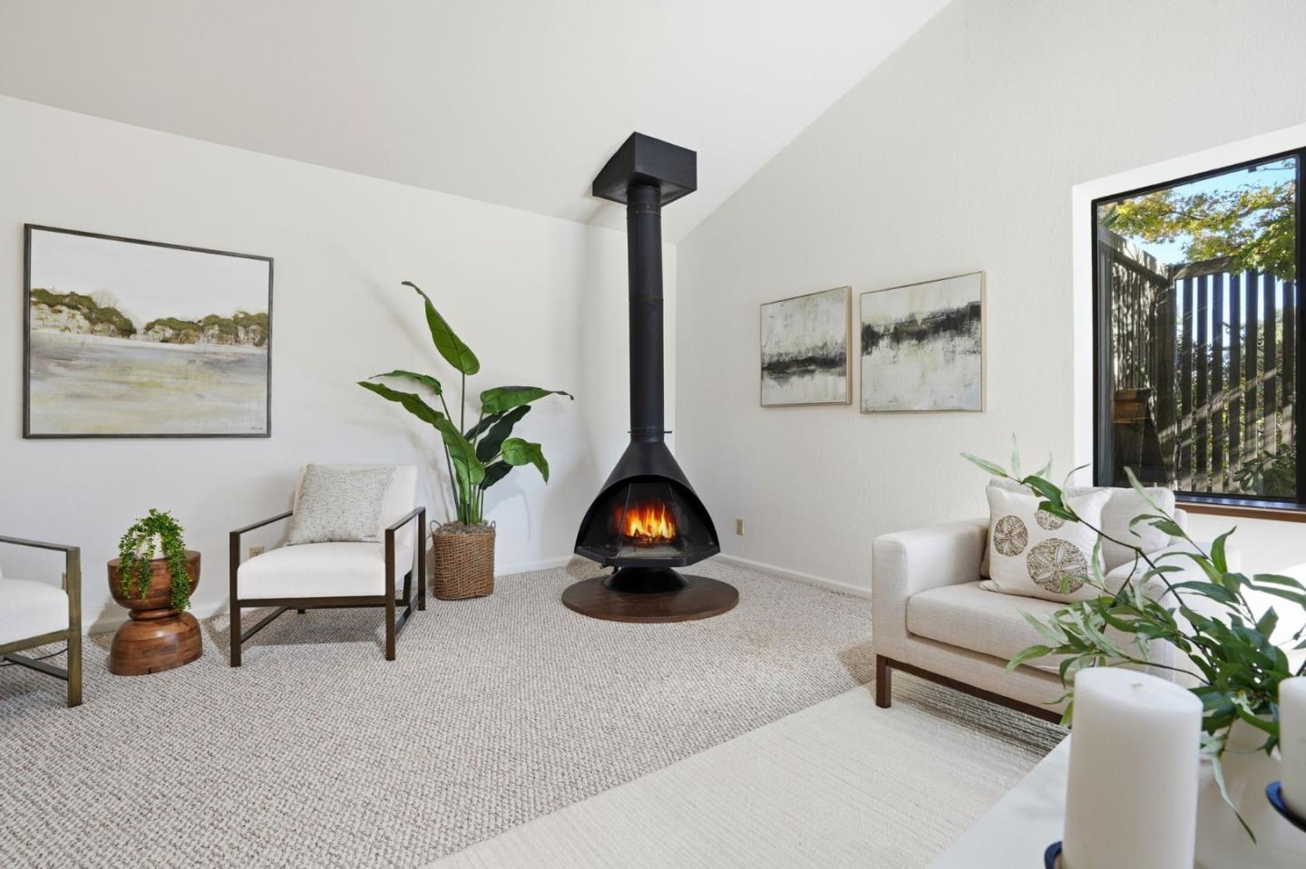 1190 Flying Fish Street