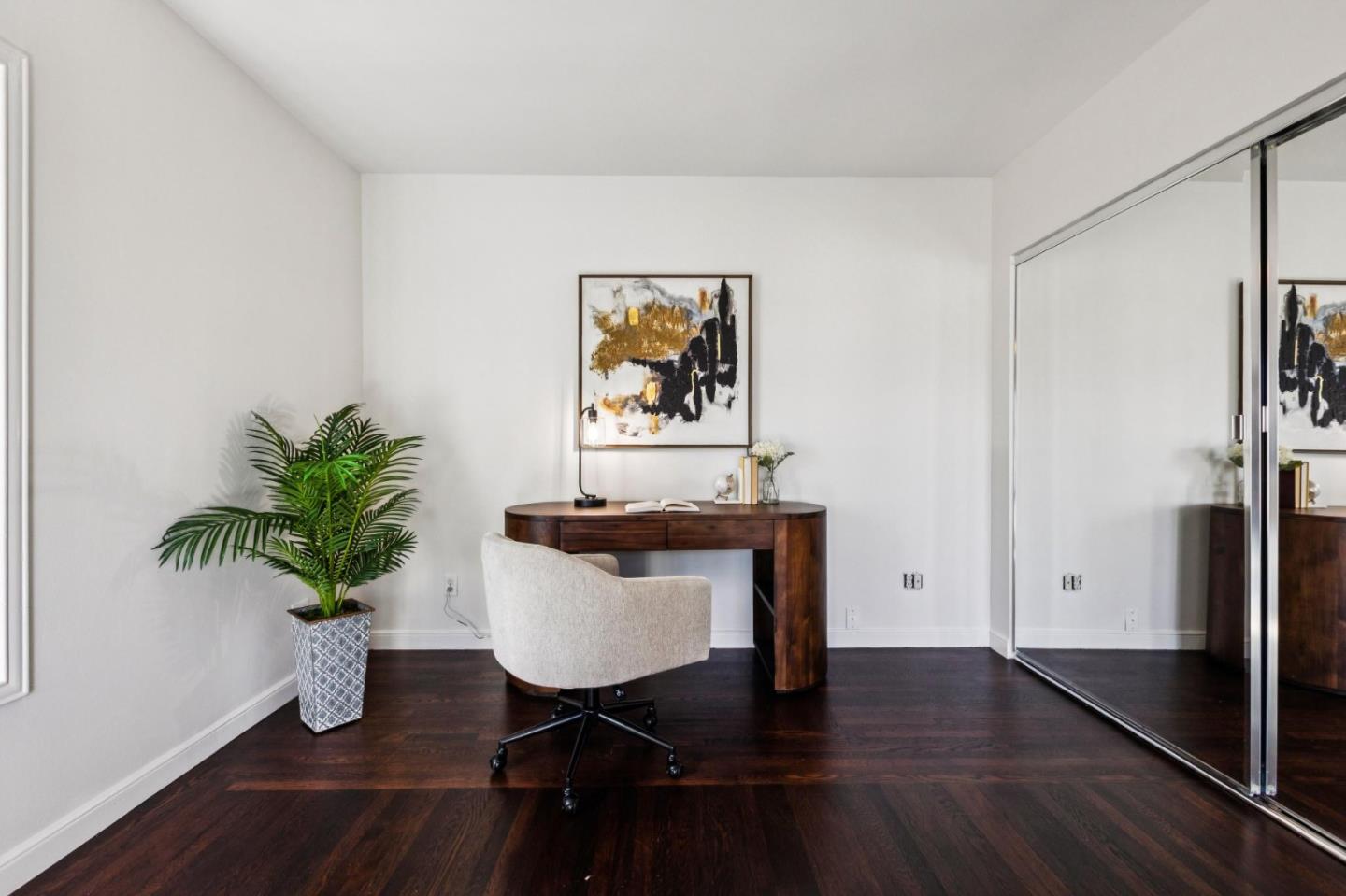 124 South Idaho Street