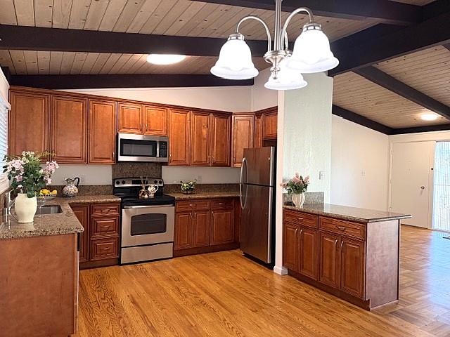 2830 Crestmoor Drive