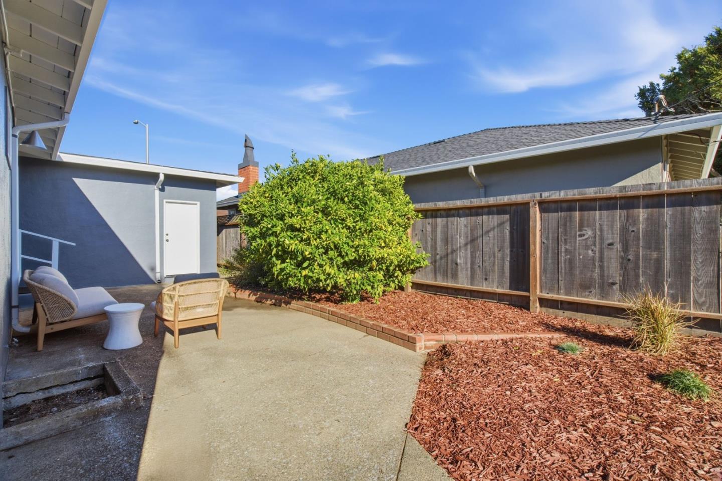 2245 Charleston Avenue