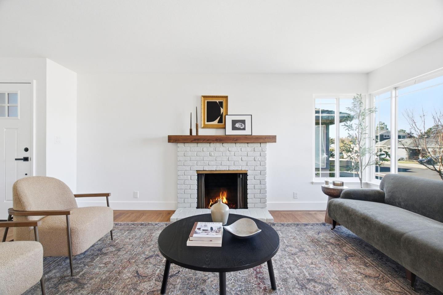 2245 Charleston Avenue