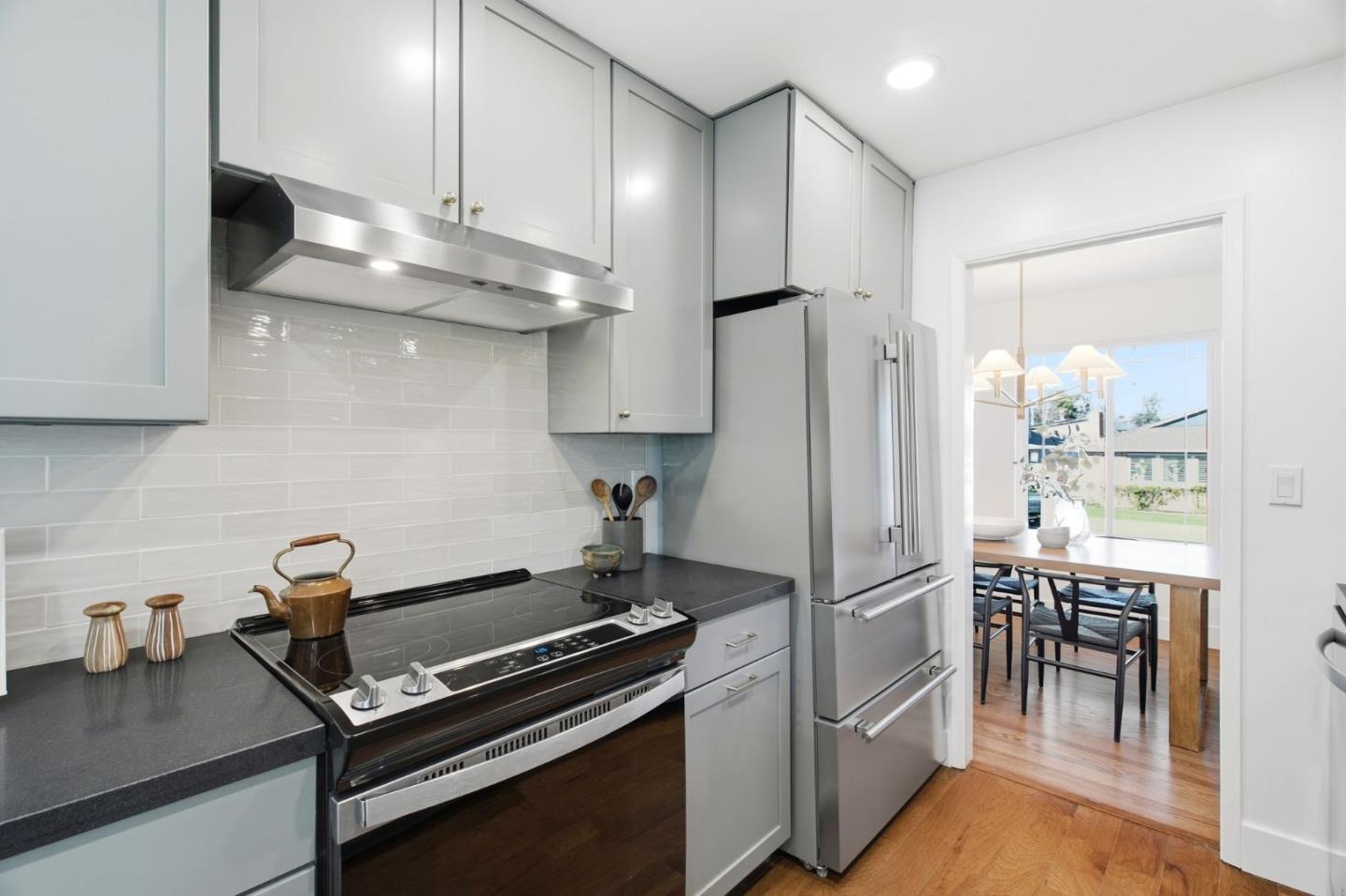 2245 Charleston Avenue