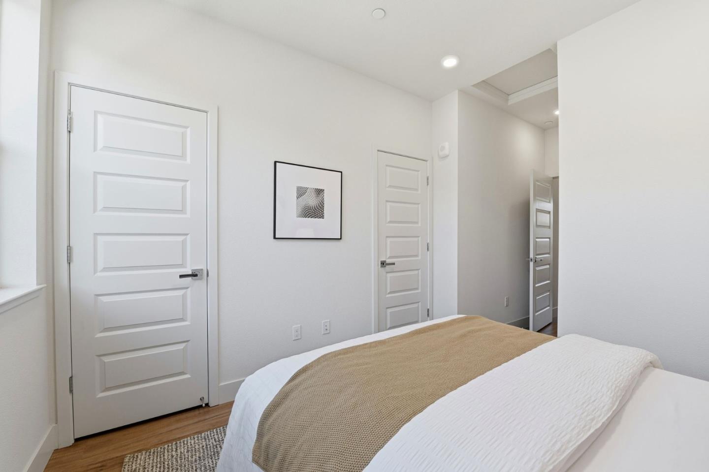 921 Mountain Ash Terrace 4