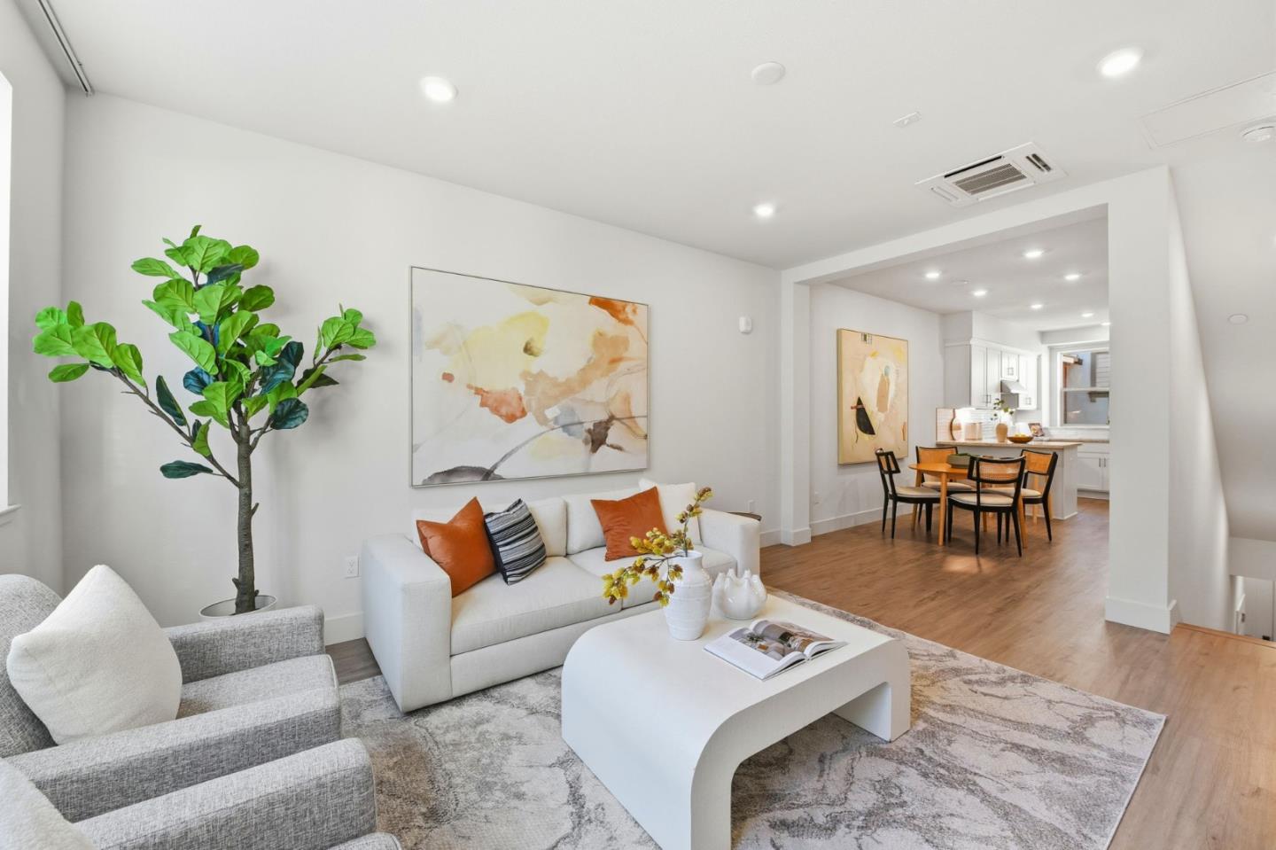 921 Mountain Ash Terrace 4