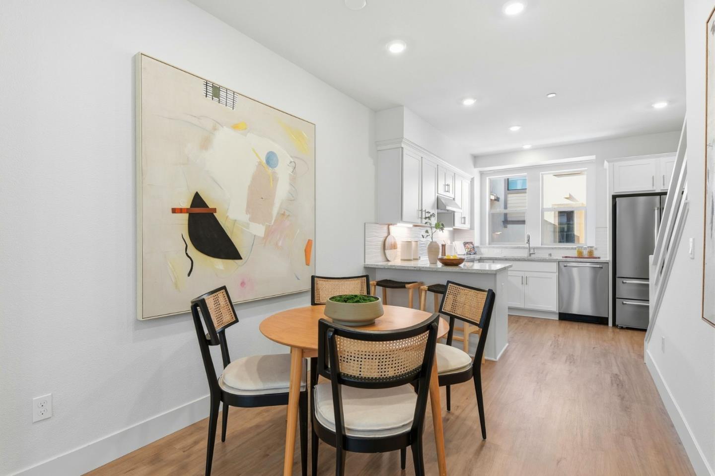 921 Mountain Ash Terrace 4