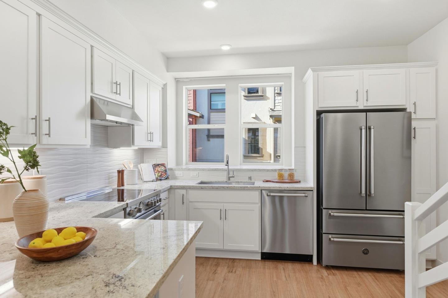 921 Mountain Ash Terrace 4