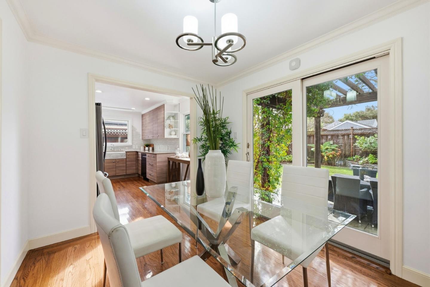 118 Alexander Avenue