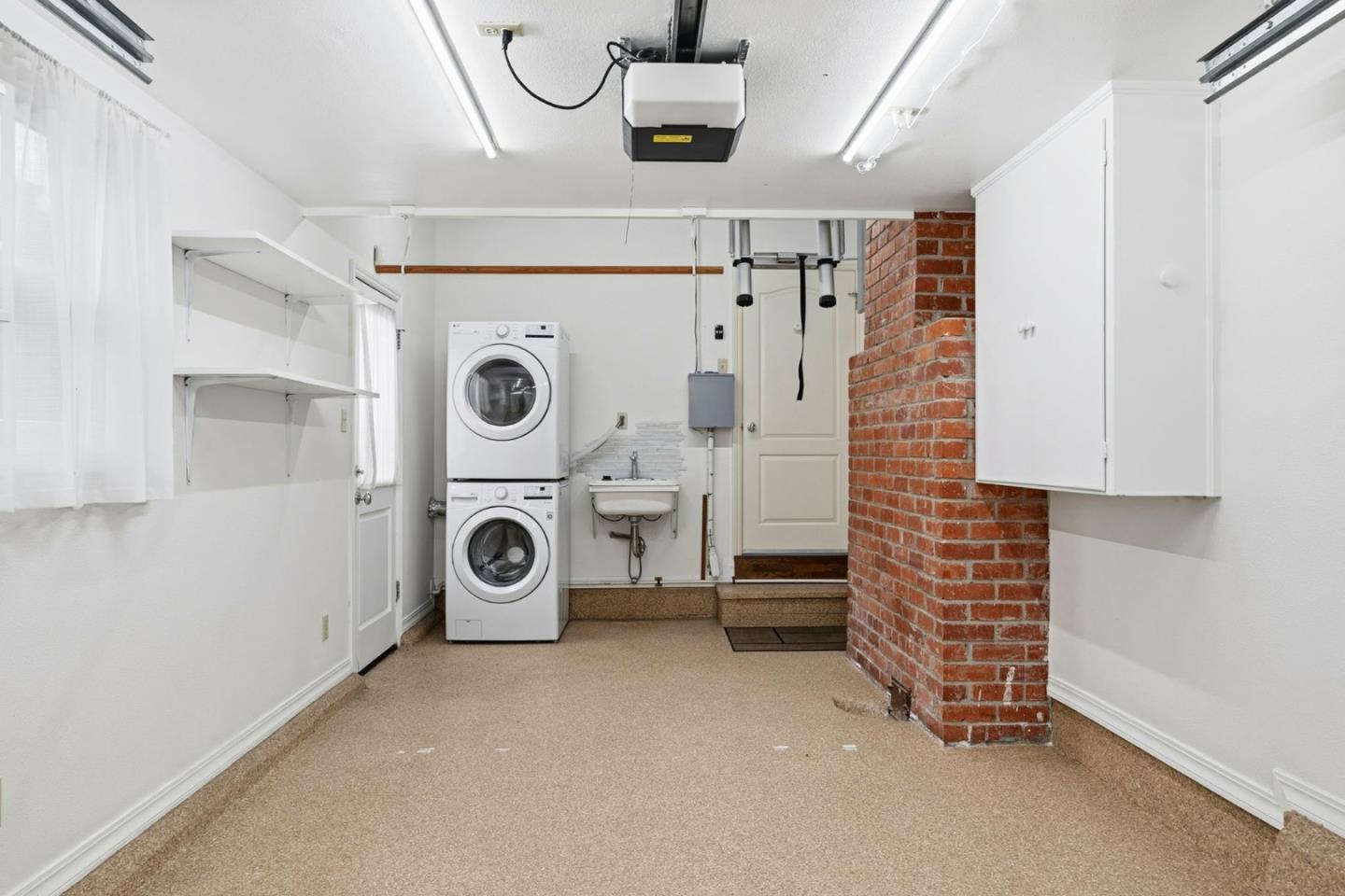 118 Alexander Avenue