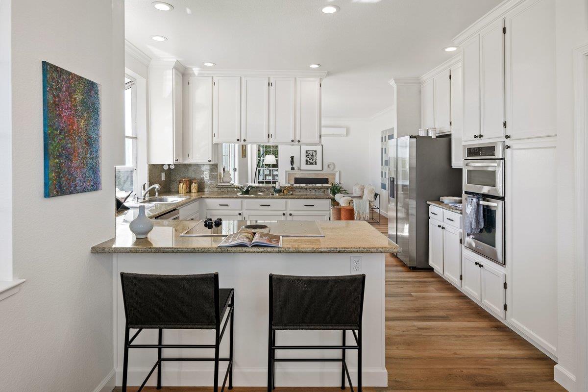 822 Seal Pointe Drive