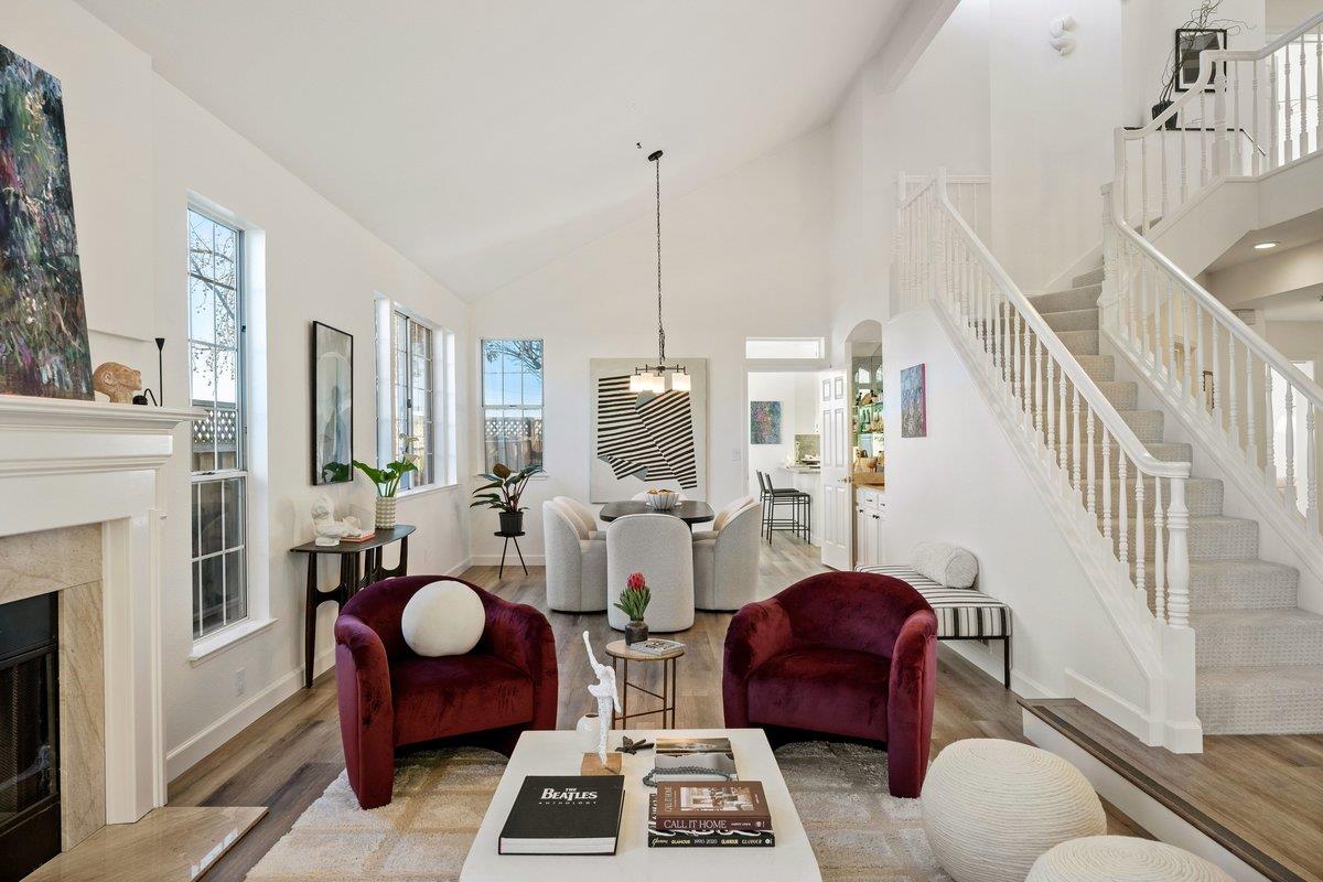 822 Seal Pointe Drive