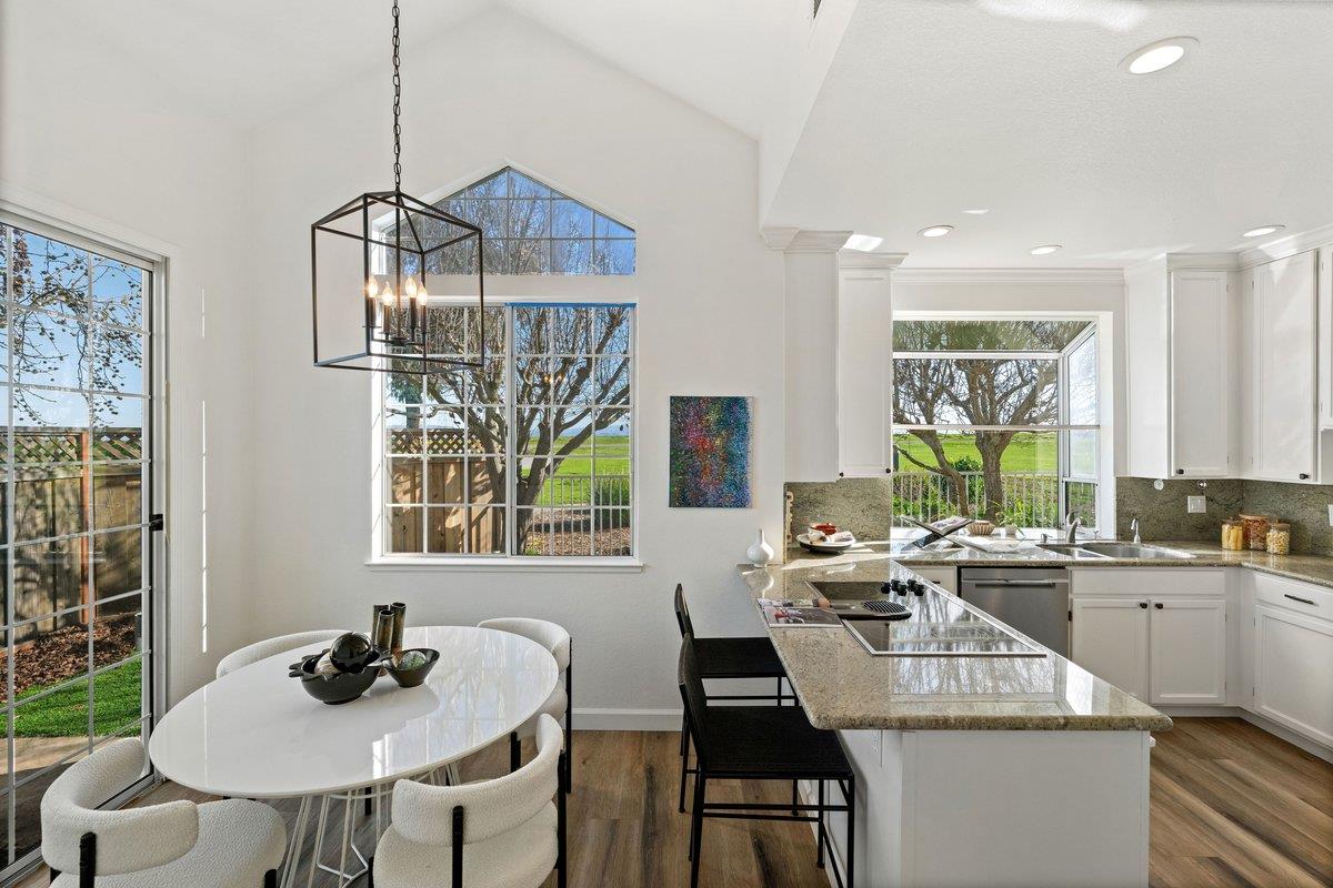 822 Seal Pointe Drive