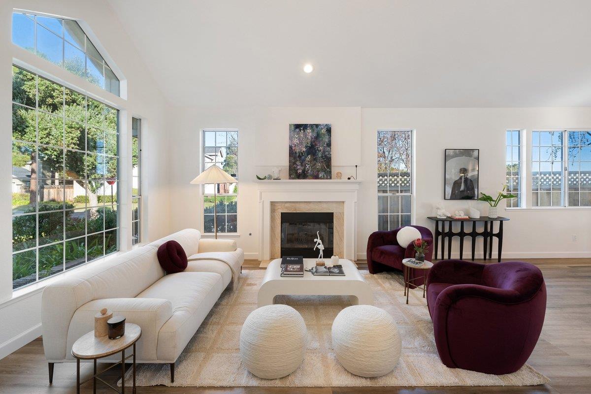 822 Seal Pointe Drive