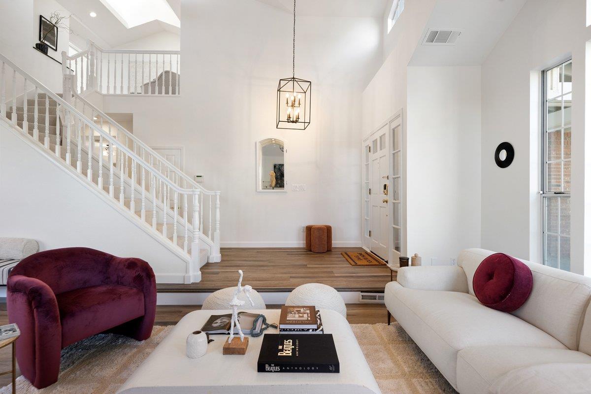 822 Seal Pointe Drive