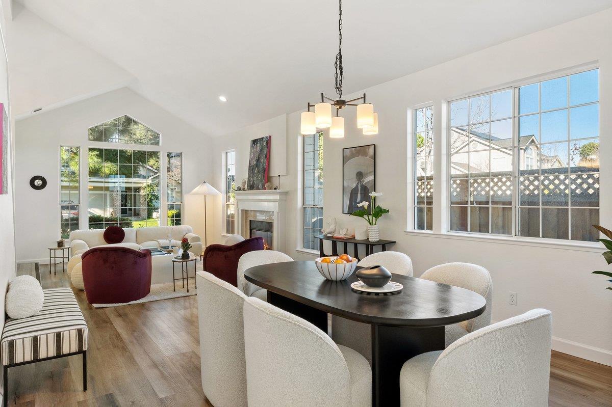 822 Seal Pointe Drive