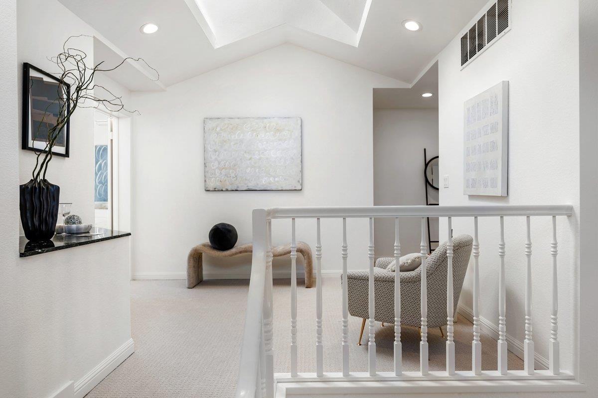 822 Seal Pointe Drive