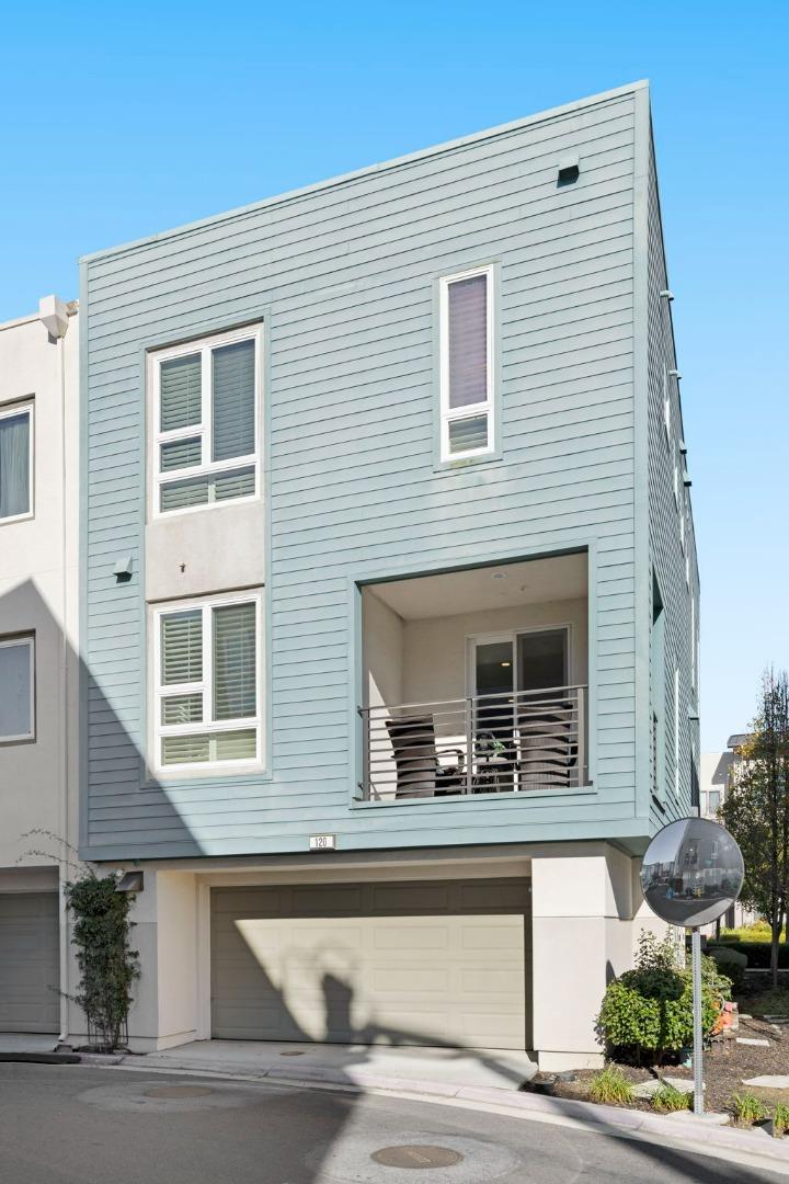 120 Franklin Parkway