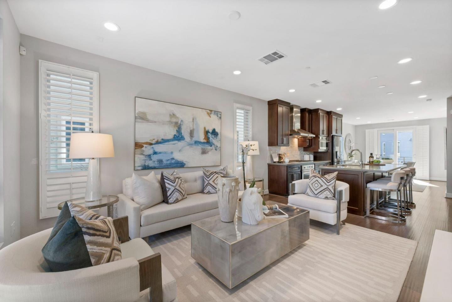 120 Franklin Parkway