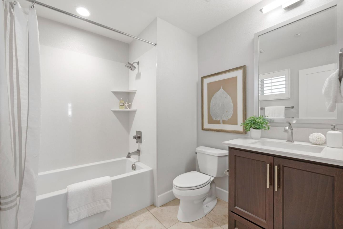 120 Franklin Parkway