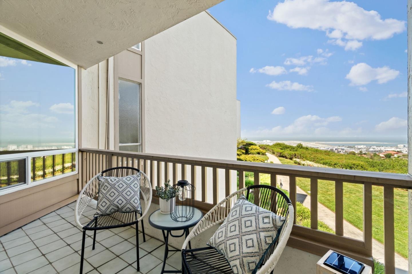 320 Vallejo Drive 22