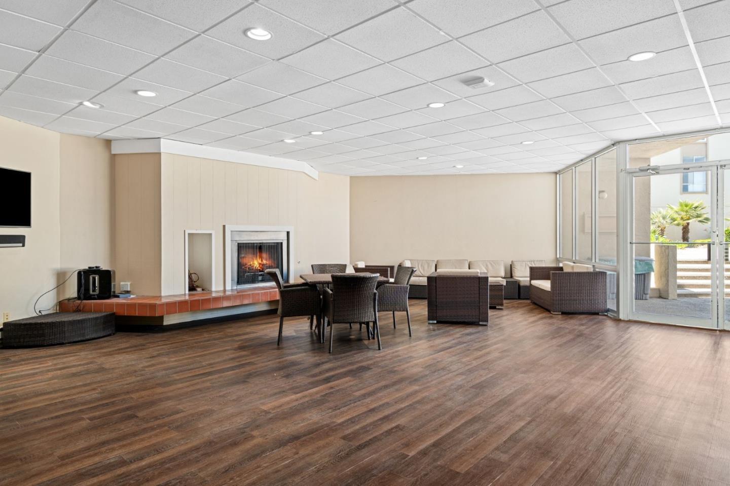 320 Vallejo Drive 22